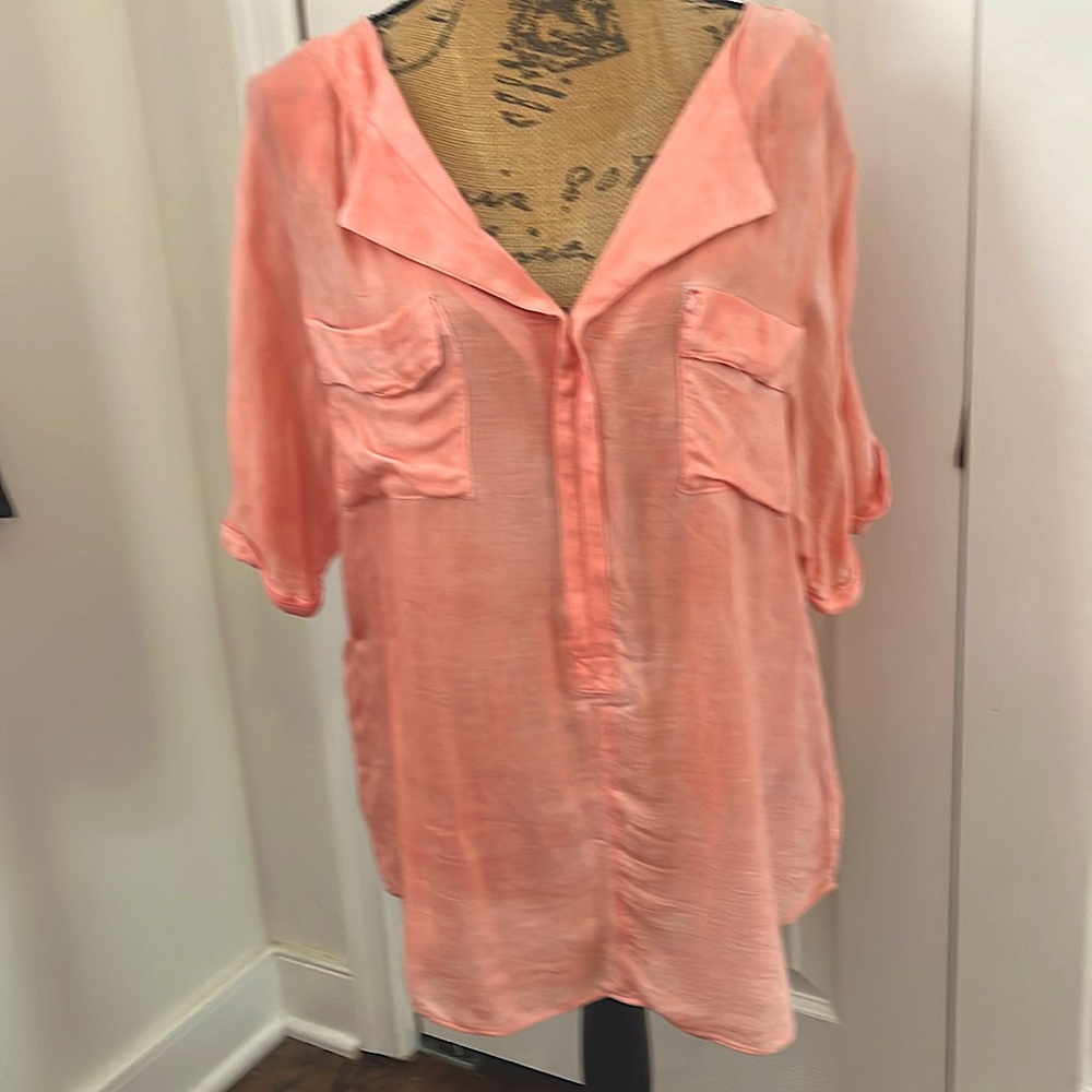 Free people peach color, beach, oversized, short sleeve size medium, gently used